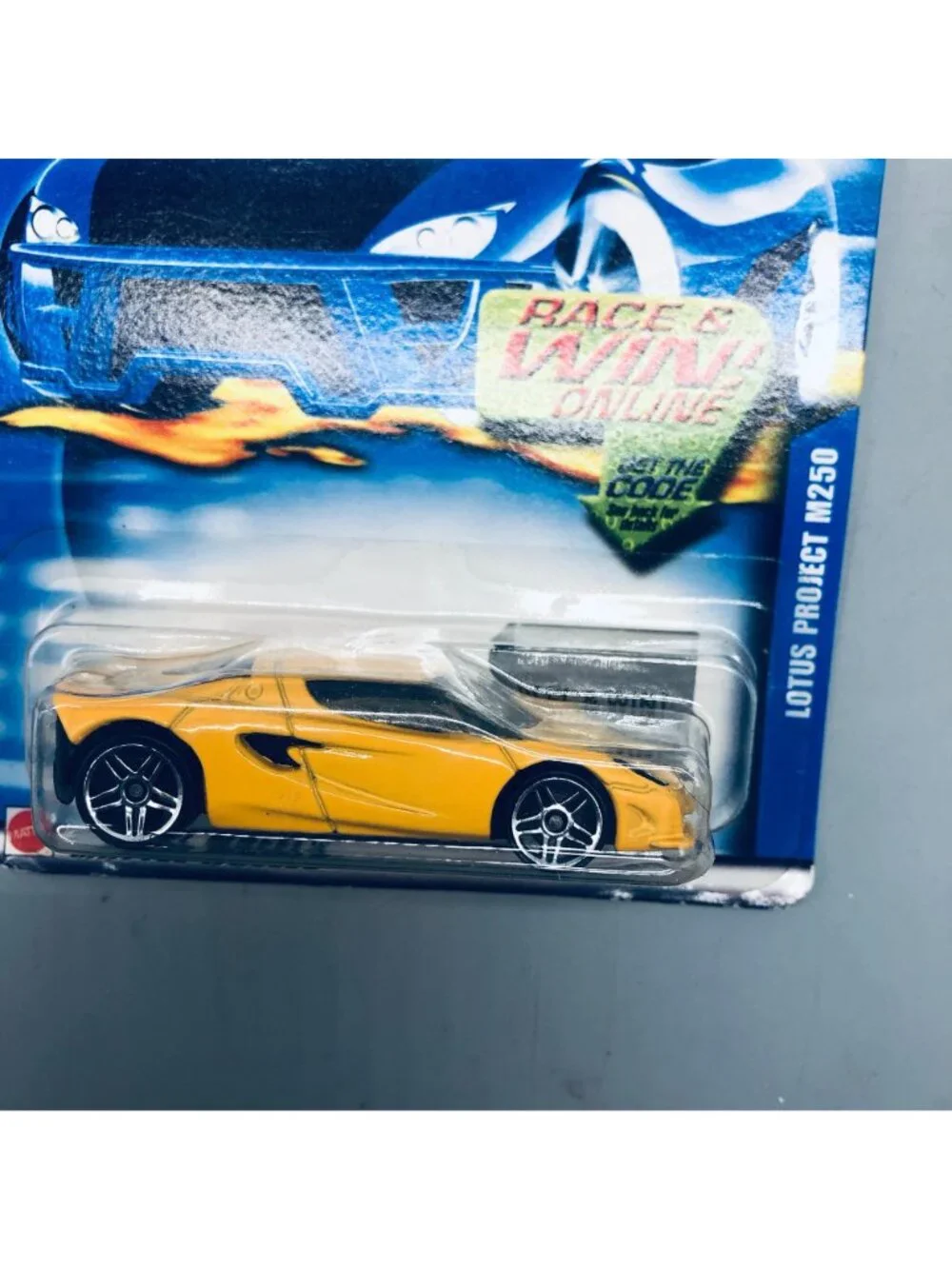 Hot Wheels collector 231 lotus project M250 mattel 2001 yellow new READ